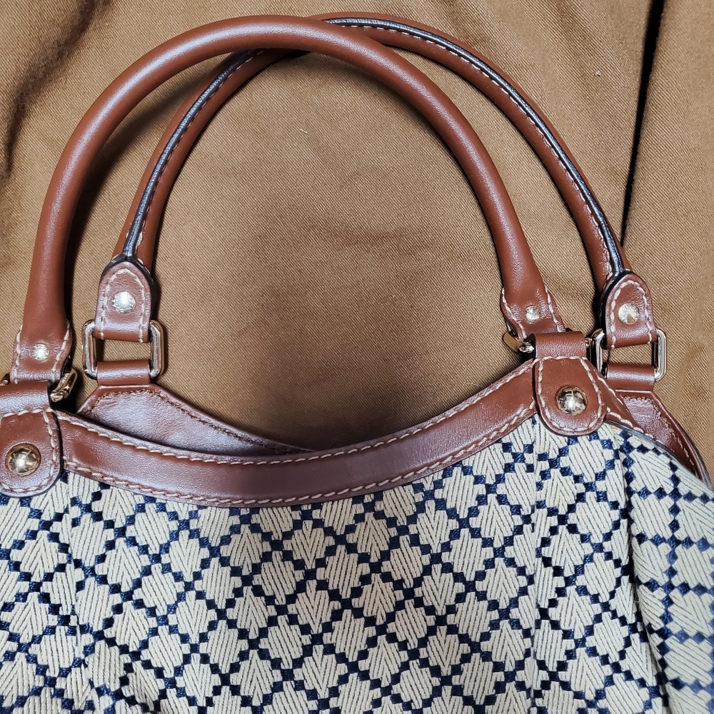 Gucci Sukey Brand New Chic Women's Shoulder Bag - Picture 5 of 6